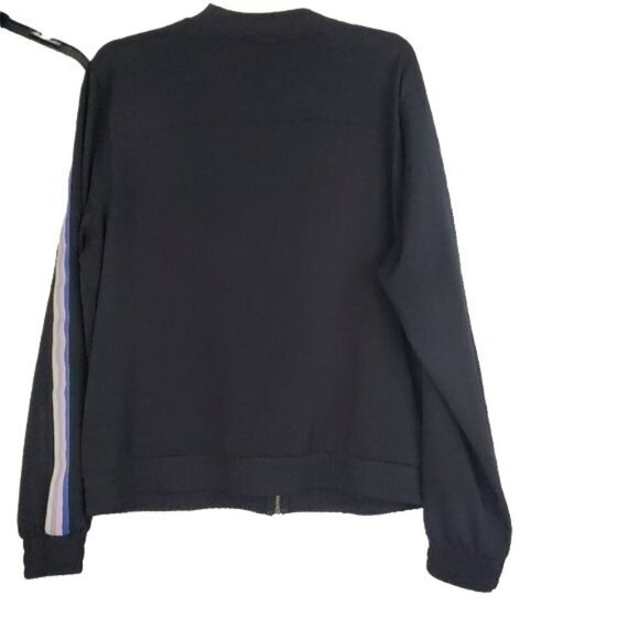 Old navy black pastel stripe active track jacket and sports bra set - Picture 3 of 11